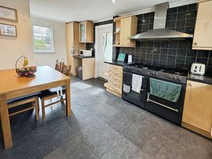 Photo 7- click for photo gallery